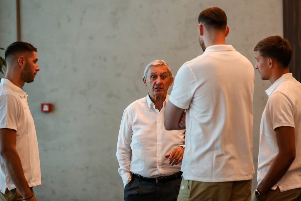 Turnir na Kipru: Jokić i drugari prvi put pred okom javnosti! Prijemni za ovog momka! Evo gde možete da gledate prenos meča sa Grčkom