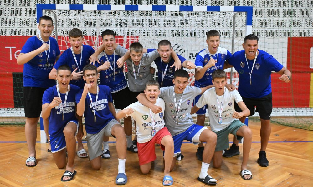 Rukometaši Metaloplastike pobedili na Sportskim igrama mladih u Splitu