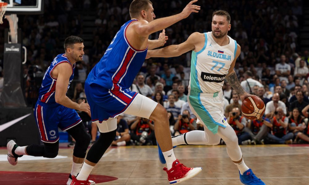 Jokić i Dončić u prvom planu u Areni: Od pozdrava do Lukine trojke! Razbijamo Slovence! (VIDEO)