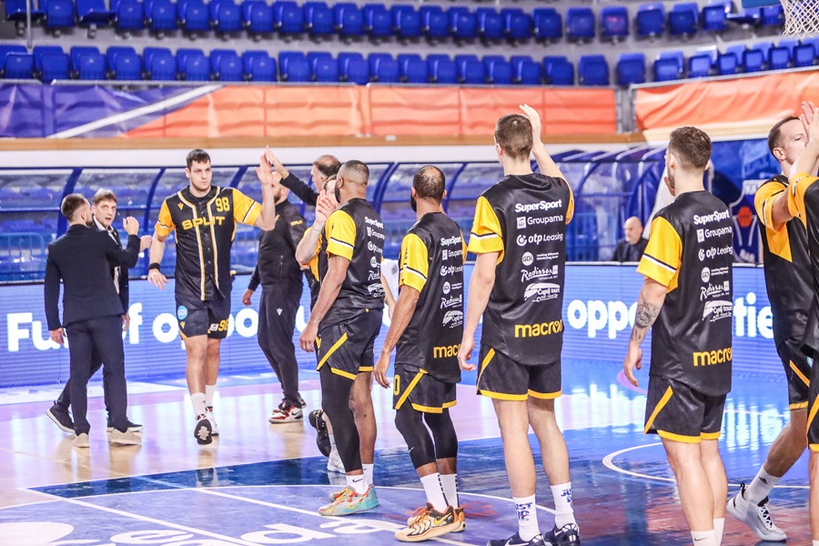 Split doveo centra iz Železnika (FOTO)