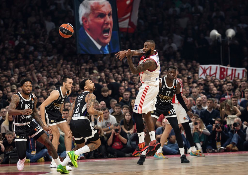 Presek stanja u Evroligi: Zvezda na prvom mestu, evo na kom je Partizan (FOTO)