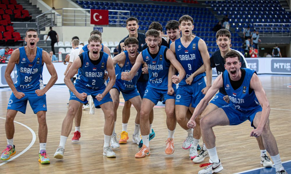 Bravo deco! Kadeti razbili Tursku za polufinale EP!