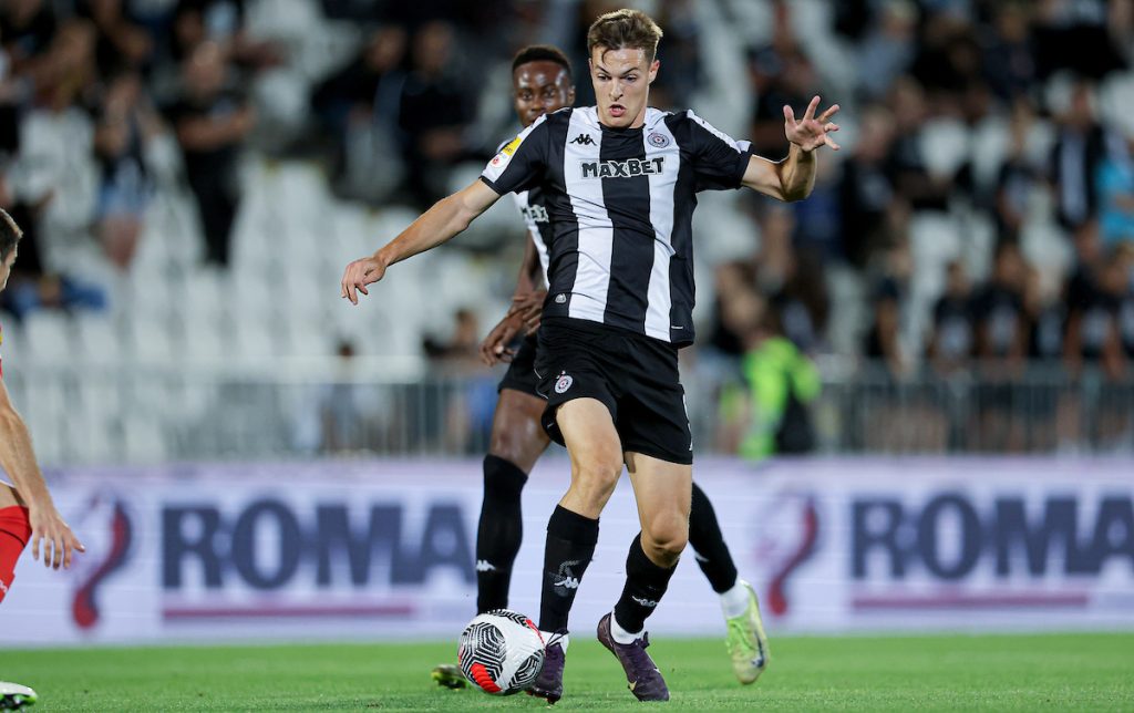 Partizan je oživeo! Sjajna akcija i gol Kostića za produžetke u Edinburgu (VIDEO)