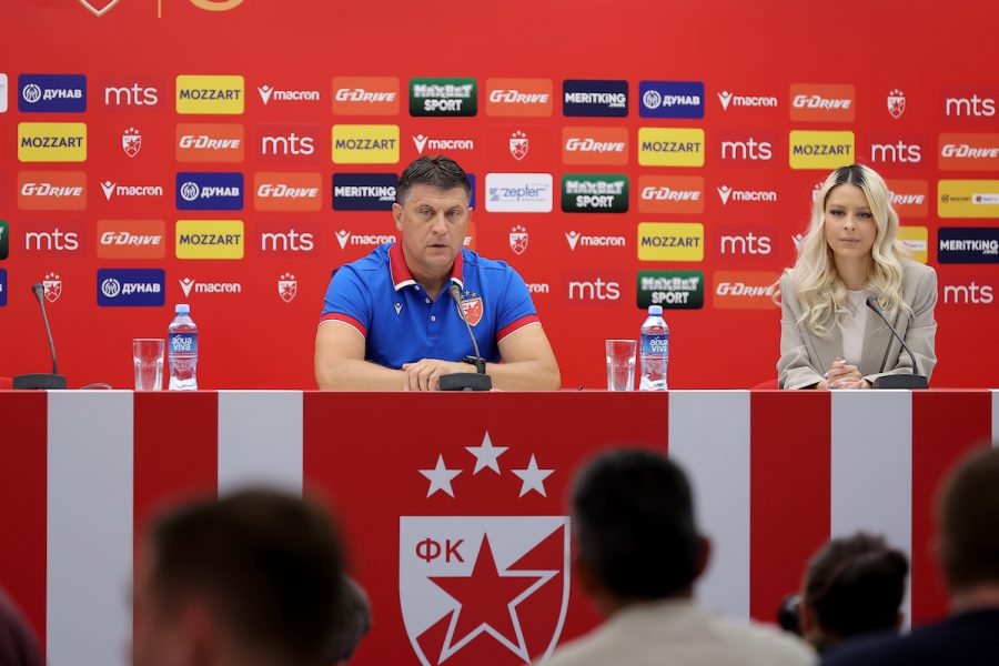 Konferencija Vladana Milojevića pred Leh (Foto: Starsport)