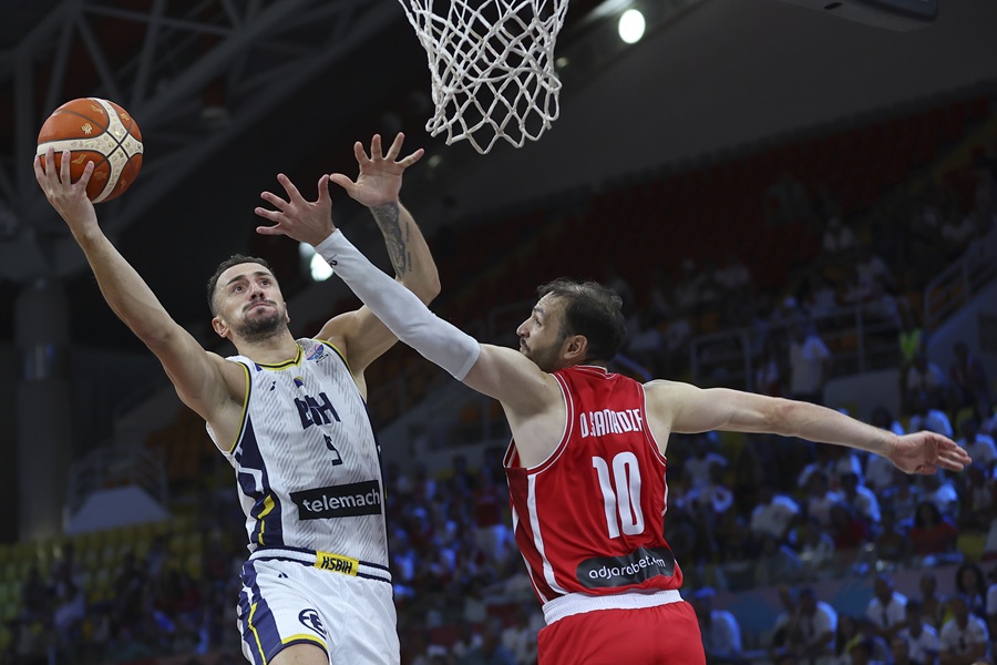 Bosna i Hercegovina srušila Gruziju i plasirala se u nokaut fazu Evrobasketa posle 32 godine