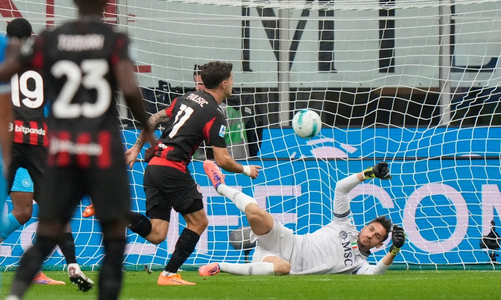 Imamo novog lidera i u Seriji A! Milan sa igračem manje bolji od Napolija