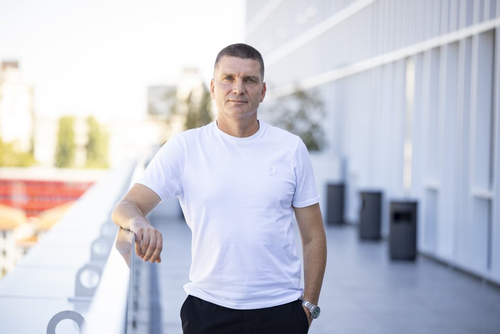 Srđan Blagojević za MaxBet Sport: Voleo bih da nas pamte kao ljude koji su postavili temelje za neki srećniji Partizan!
