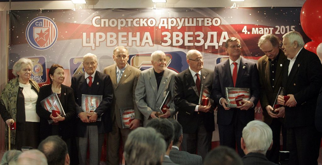 Legenda Zvezde primljena u bolnicu, uz nju kao podrška Zvezdan Terzić (FOTO)