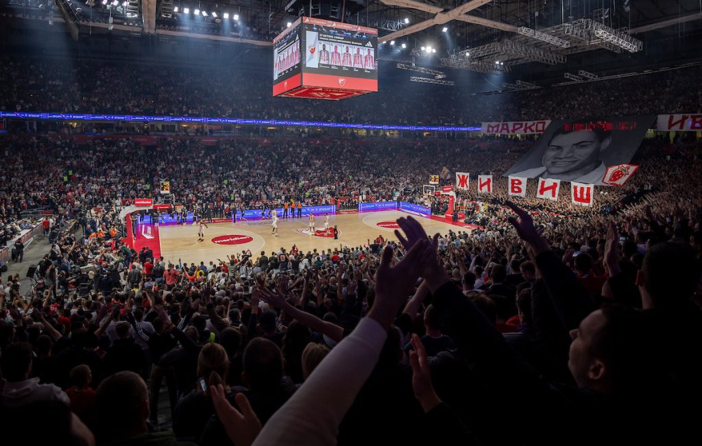Gužva već na startu: Zvezda se seli iz Arene, „prednost“ Partizanu