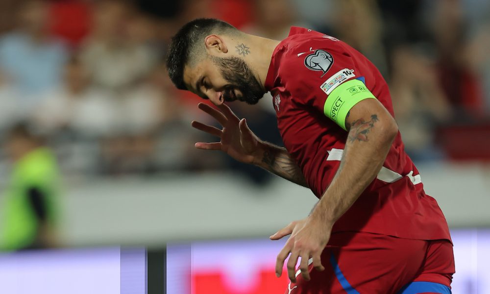 Debi kakav Hičkok ne bi režirao: Pogledajte  prelep gol Mitrovića u nadoknadi vremena, ali mu je pobeda „ukradena“ (VIDEO)