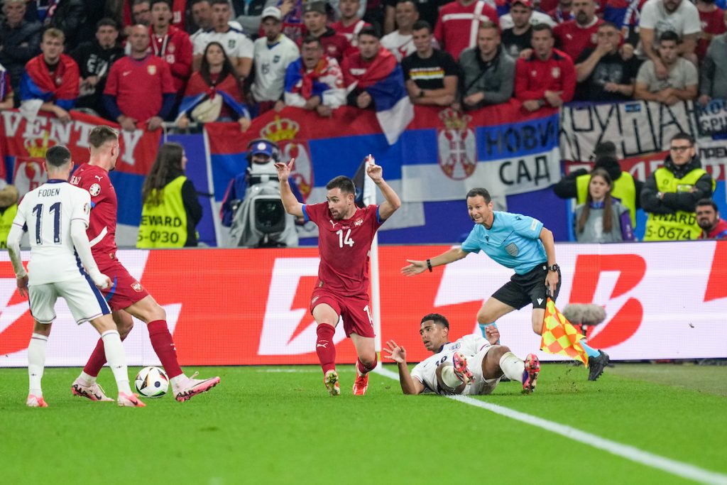 Engleski novinar: Bežao sam od ruskih psihopata, ali me ništa ne plaši kao ono što nas čeka večeras!