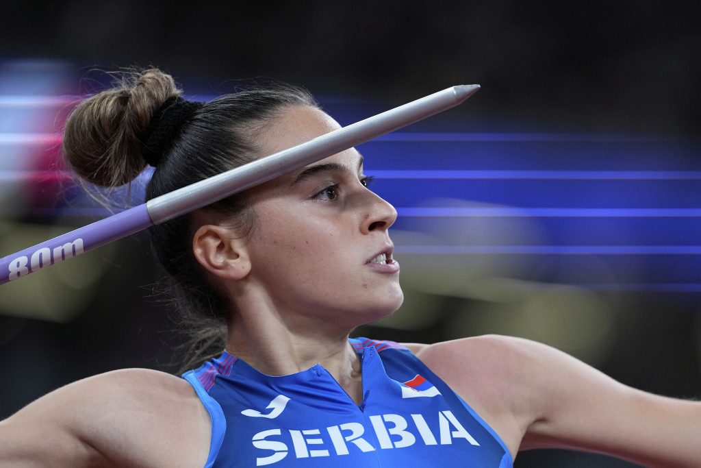 Eh, da je bacila kao juče… Lakše reći nego učiniti, Adriana Vilagoš osma na svetu