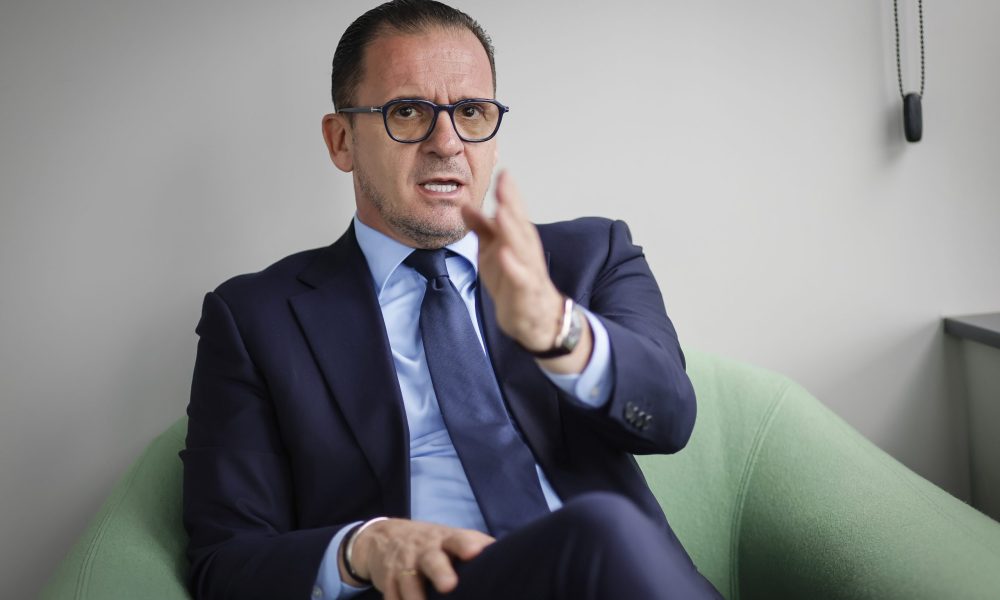 Kakva priča mladog beka Benfike – trebalo je da se zove Mijatović, ali majka je sve pokvarila
