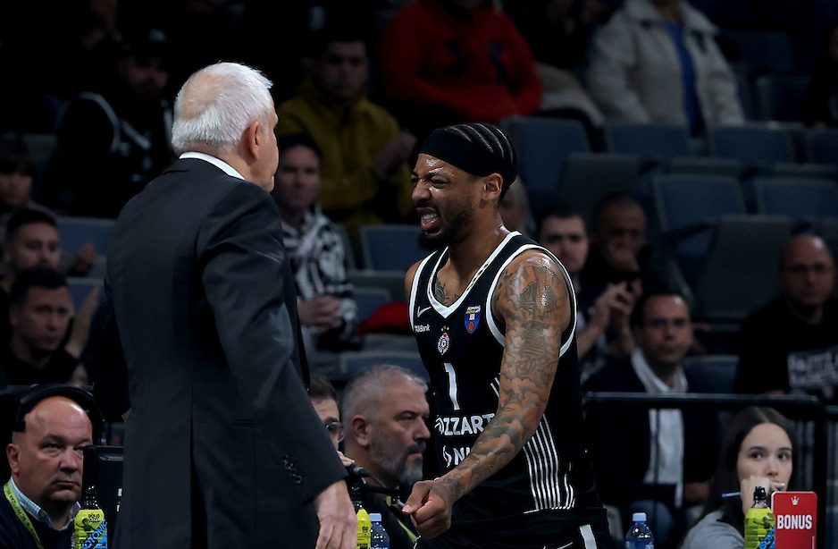 Obradović zabrinuo „grobare“ o stanju Karlika Džonsa