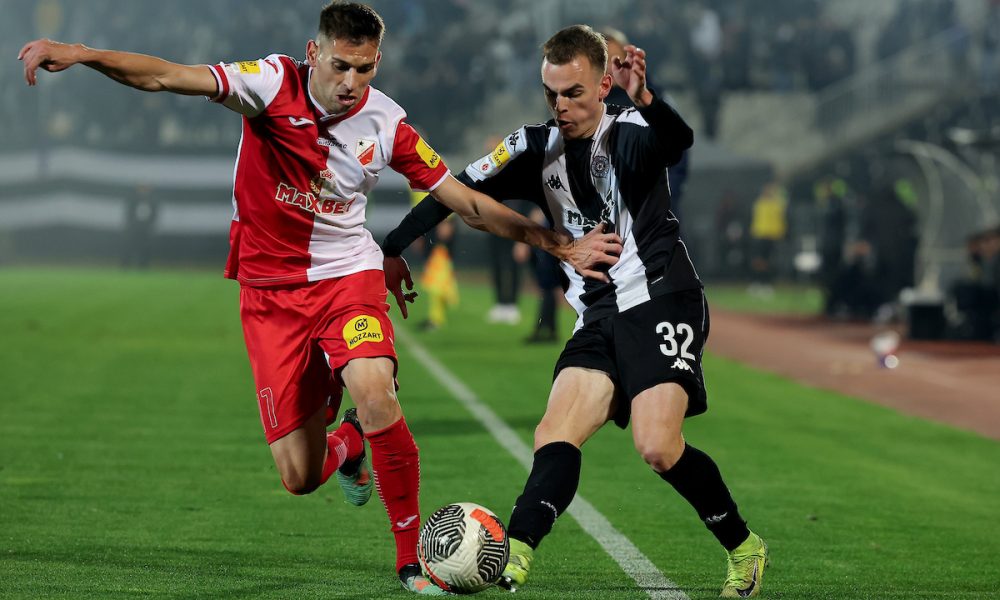 Bakljade, prekidi, crveni kartoni i samo jedan gol: Rođendanska pobeda Partizana u derbiju sa Vojvodinom (VIDEO)