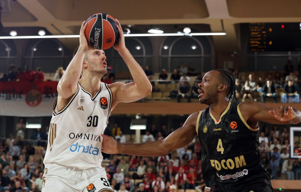 Petrušev progovorio o odlasku iz Zvezde: Čekao sam ponudu iz NBA, a klub je za to vreme već popunio sastav