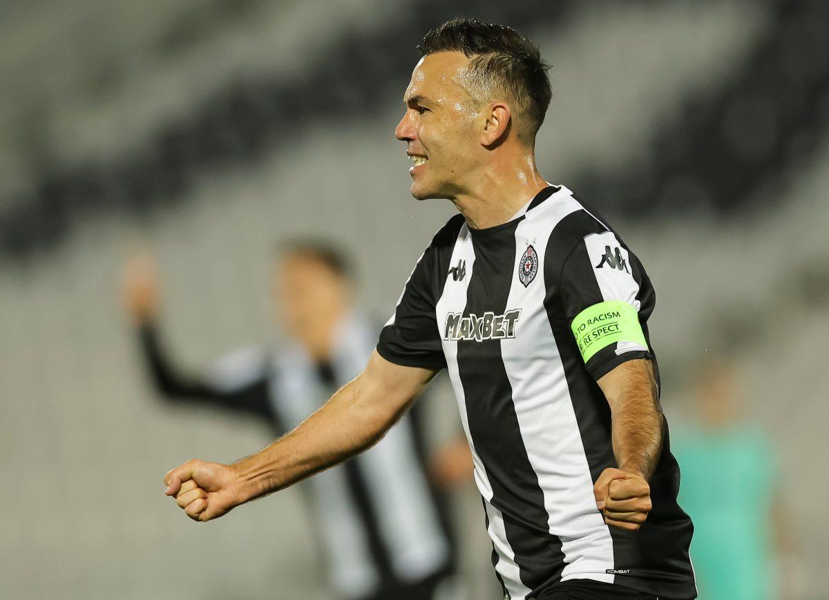 I dalje za fudbal tatko