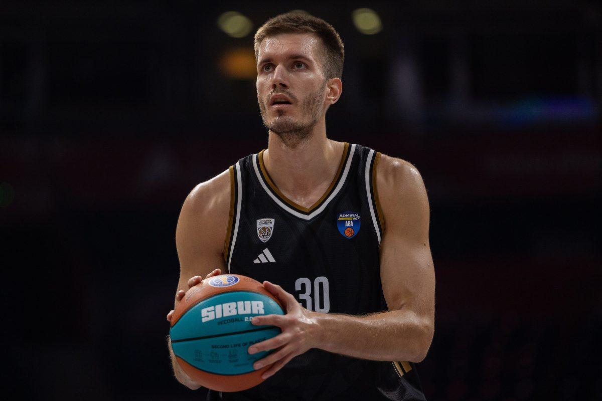 Petrušev se vraća za Partizan!