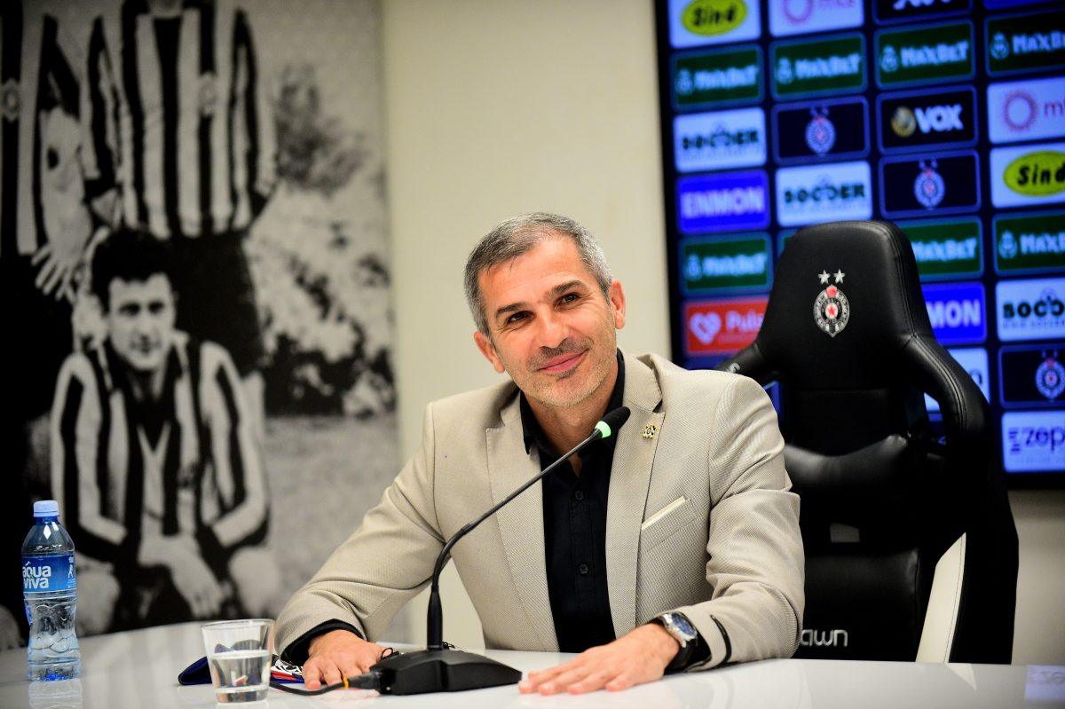 Stojaković pred IMT: Prijatno je raditi kada ste prvi na tabeli
