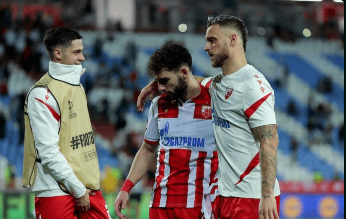 Emotivni Tiknizjan: Na jednoj slici čovek iznutra „sahranjen“, a na drugoj… (FOTO)