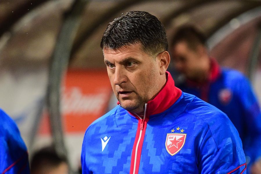 Članovi stručnog štaba Crvene zvezde posetili crkvu u Gracu (FOTO)