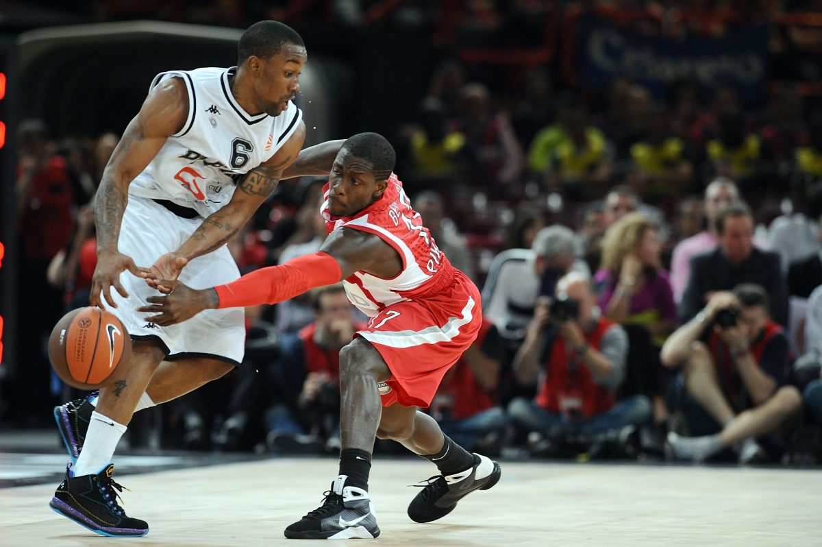 Nekadašnji bek Olimpijakosa i „nezgodni“ momak NBA potpisao za PAOK!