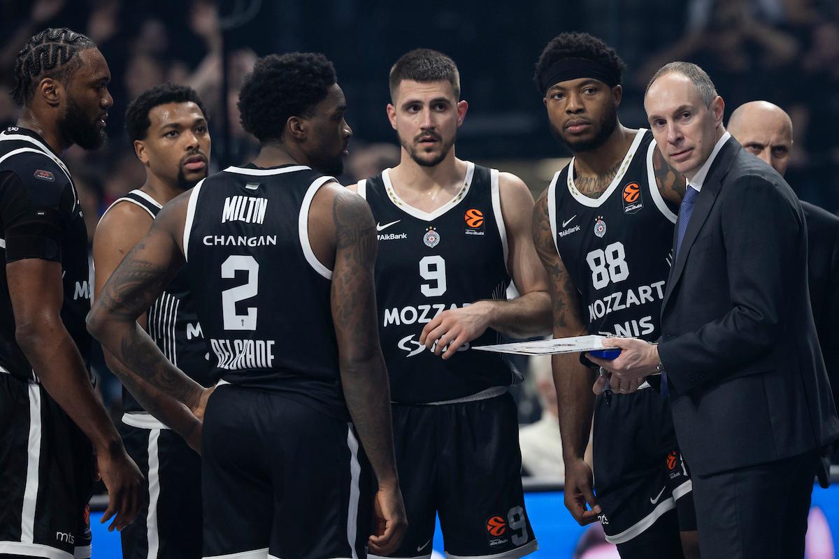 „Grobari“ drugo poluvreme stali uz tim, Partizan posle preokreta srušio Bajern