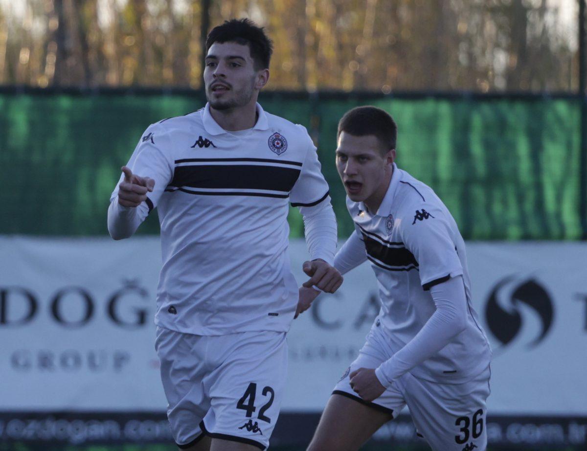 Partizan dominirao, „tresao“ okvir gola u više navrata, a onda je Ninić doneo izjednačenje u poslednjem minutu (VIDEO)