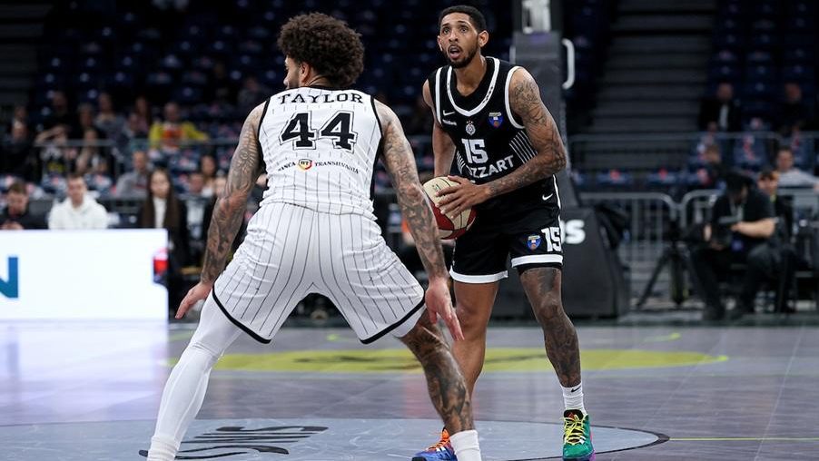 Partizan se rastao sa Kameronom Pejnom