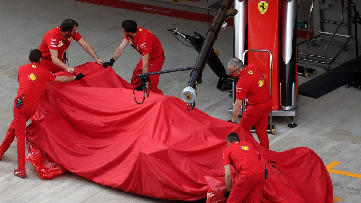 Parc fermé u Formuli 1: Zašto vozači ne smeju da diraju bolide?