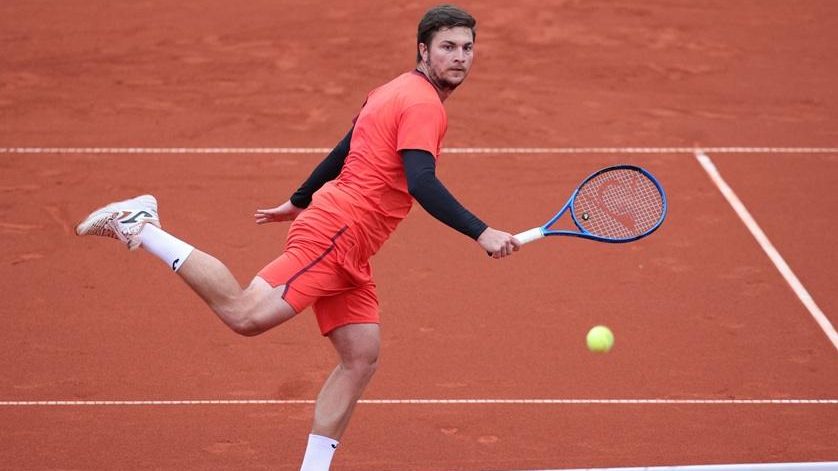 ATP Rim: Kecmanović u drugom kolu