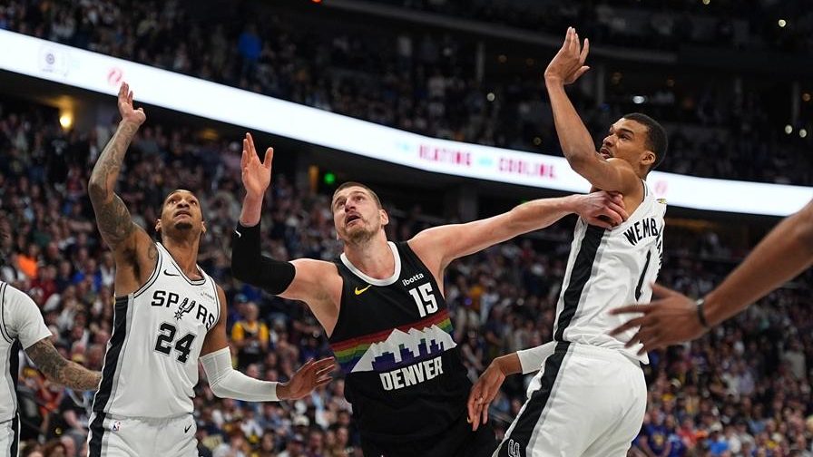 Janis stigao, Jokić čeka: Dva NBA velikana upala u istu zamku?