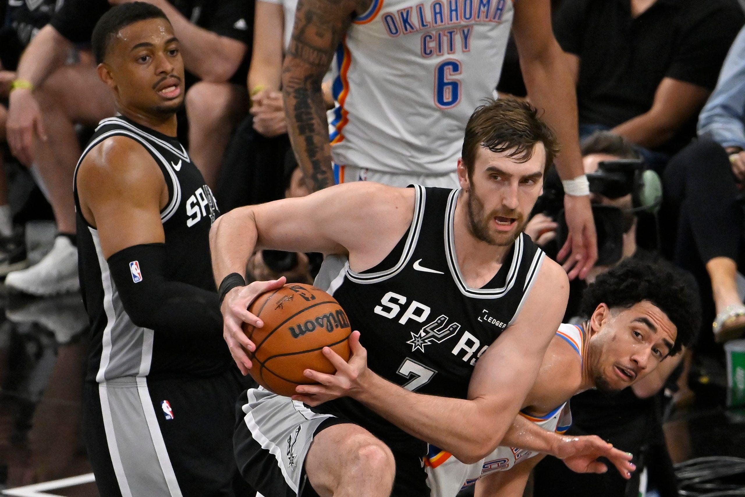 Vembanjama srušio šampiona: San Antonio izbacio Oklahomu i zakazao finale sa Niksima