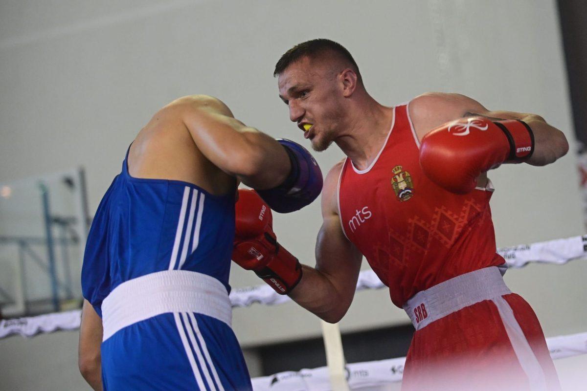 Memić i Nikolić kuju nove medalje srpskom boksu