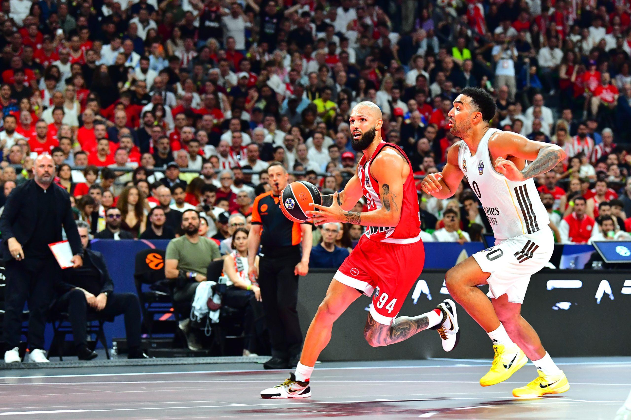 Evan Furnije vodi Olimpijakos do titule Evrolige u OAKA Areni