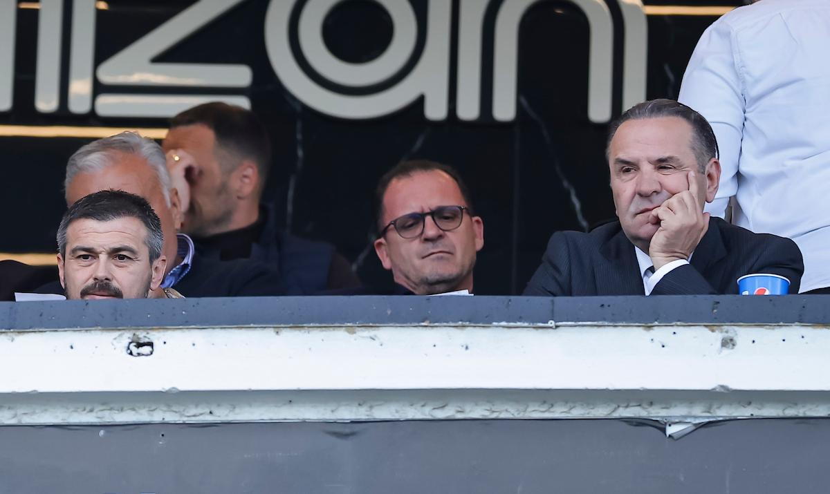 Stišava li se bura u Humskoj: Šta govore fotografije iz lože stadiona Partizana?