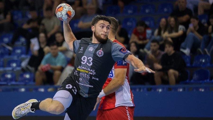 Rukomet: Partizan ubedljiv u finalu i došao na korak do titule
