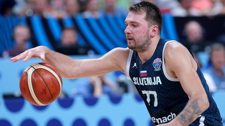 Luka Dončić oduševio klince u Galeriji, pa izabrao najdraži momenat u karijeri!