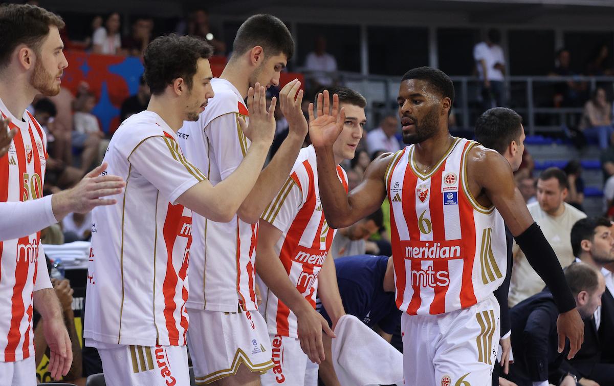 MaxBet Sport na tragu informacije: Nije Džons, on bi trebalo da bude prvo pojačanje Crvene zvezde?