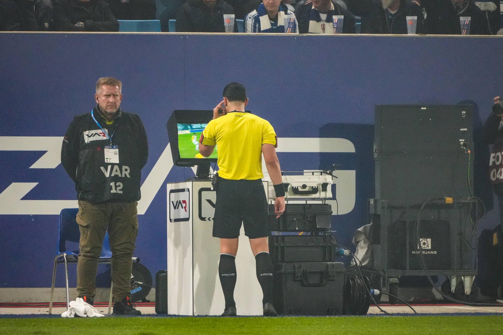 VAR revolucija: Kako je video tehnologija zauvek promenila fudbal