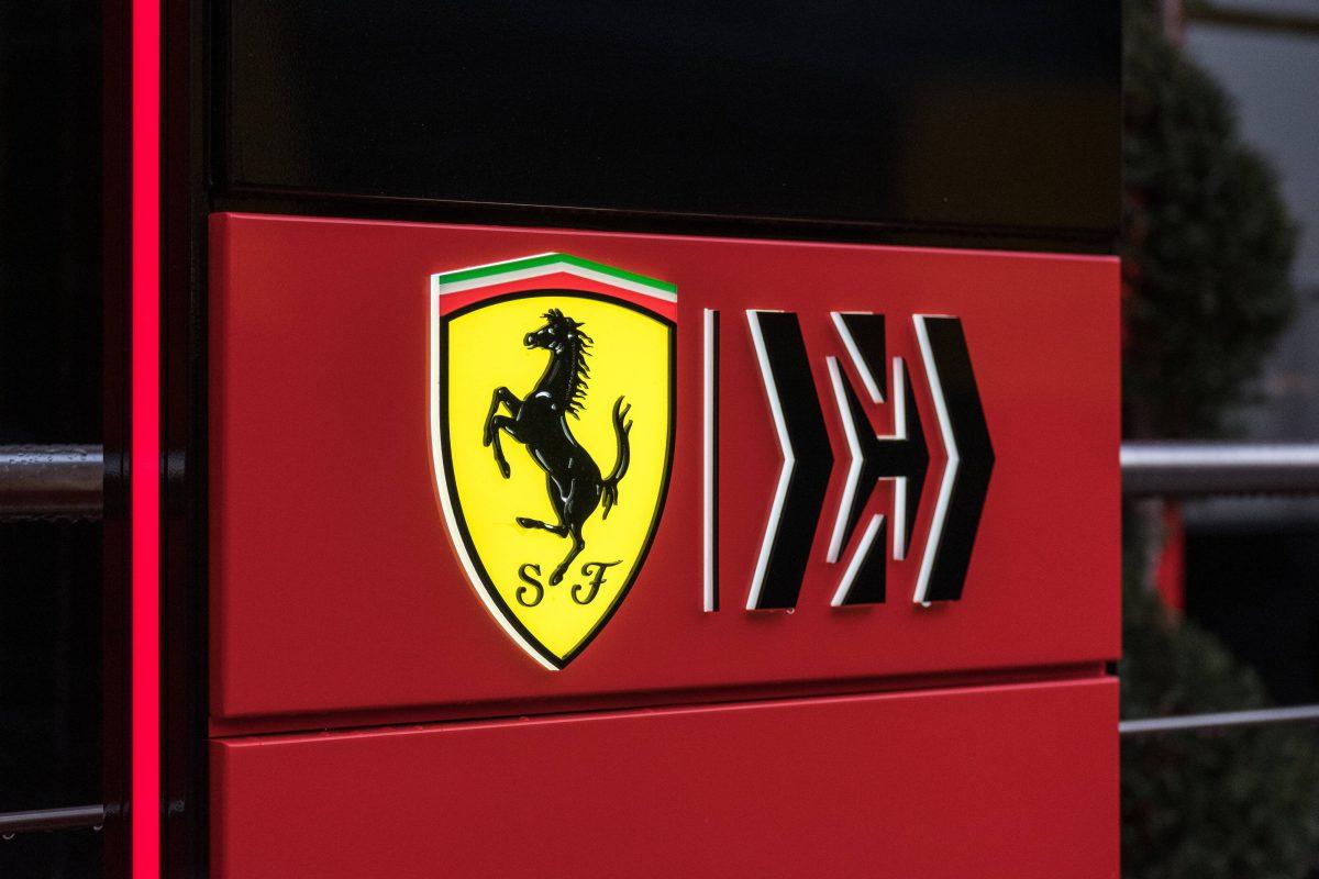 Hamilton najbrži u Monaku! Ferari diktira tempo pred kvalifikacije