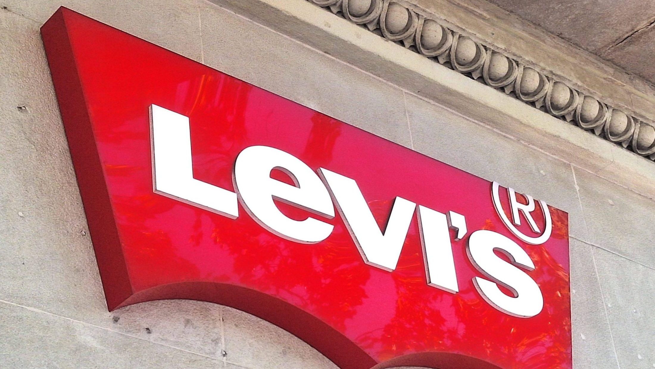 Genijalan marketinški potez: Levi’s od zabrane FIFA napravio viralnu kampanju