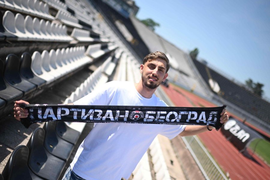 Posle trenera Ilića, Partizan predstavio prvo pojačanje (FOTO)