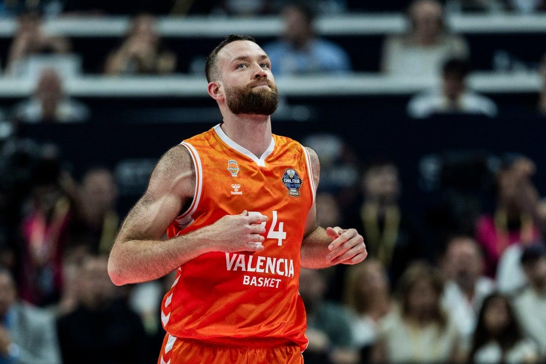 Pojačanje na „petici“, Zvezda naciljala u – Valensiji