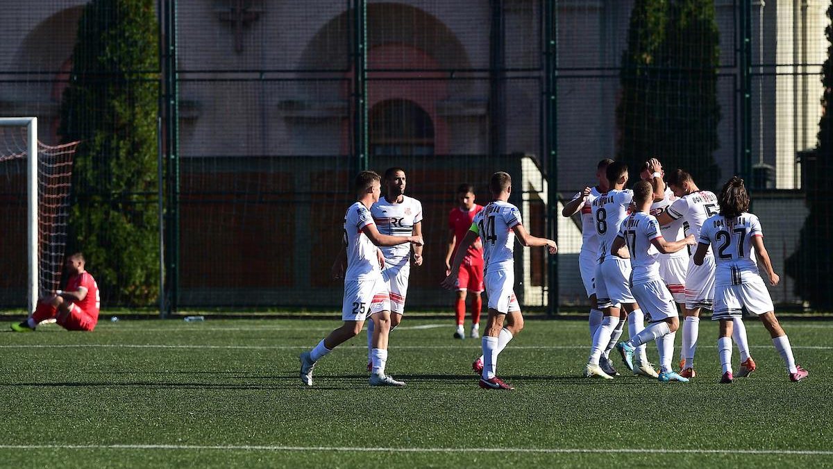 OFK Vršac promovisao dvojicu igrača iz Vojvodine, biser kluba potpisao prvi profesionalni ugovor