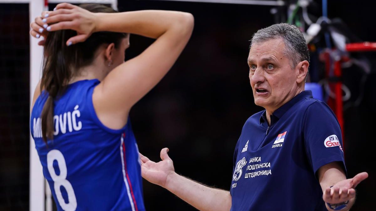 „Kako se ne plaše trenera kad vode 2:0?“: Selektor Terzić o najvećem problemu Srbije