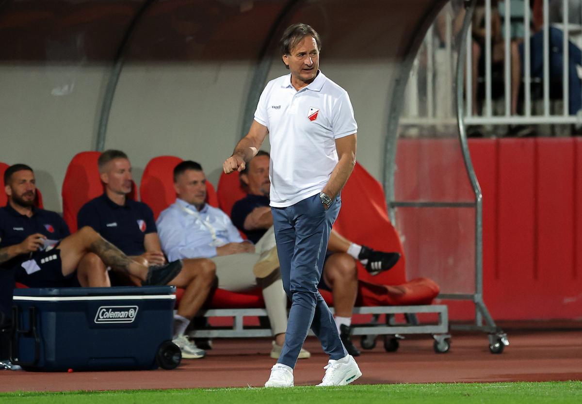 Šok u Novom Sadu pred Zvezdu: Tanjga podneo ostavku, evo šta je rekao na odlasku!