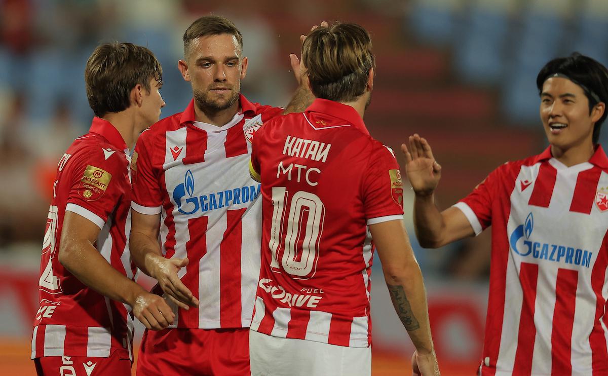 Stanković odredio putnike za Severnu Irsku: Zvezda sa 24 fudbalera kreće na Larne