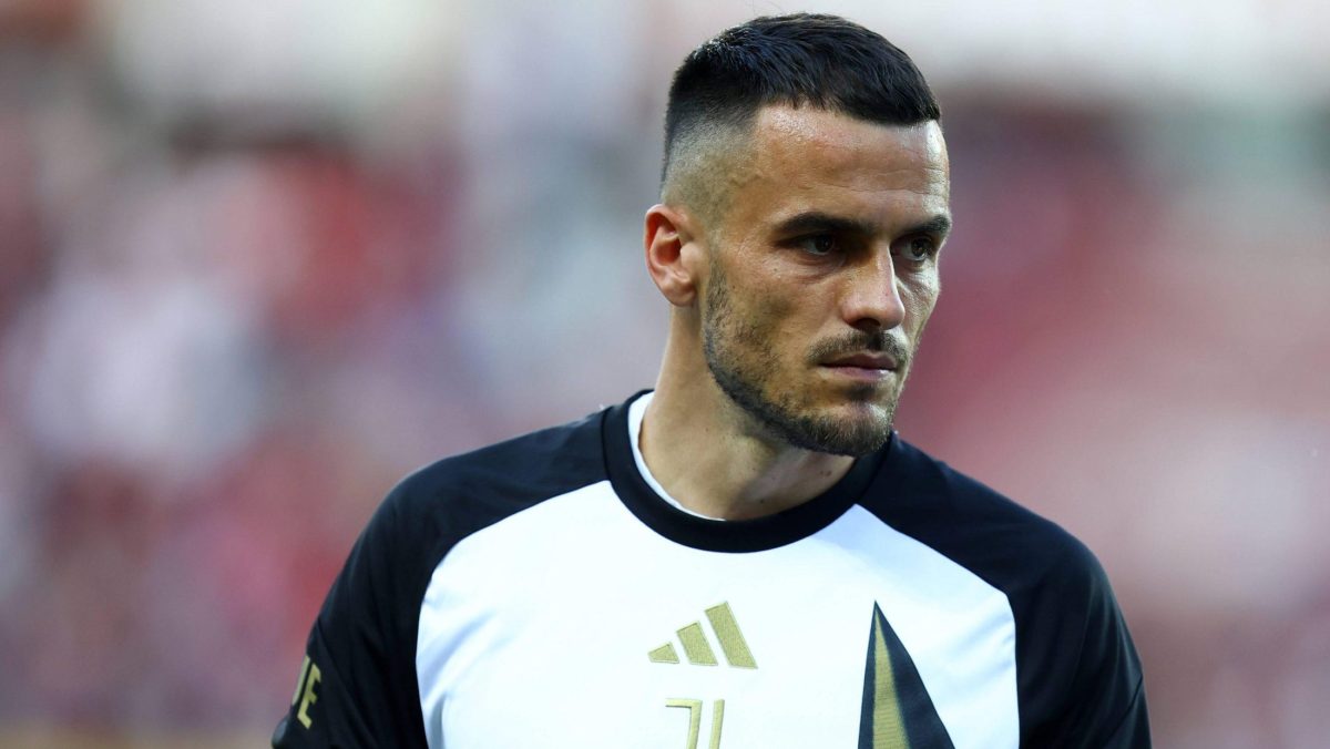 Filip Kostić je stigao u PSV, ali je odmah otvorio najveću taktičku dilemu